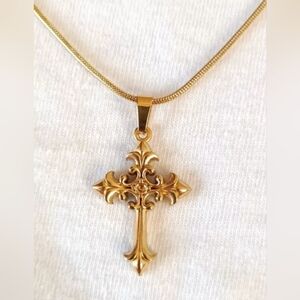 Retro Style Gold Stainless Steel Cross Necklace 23 Inches New